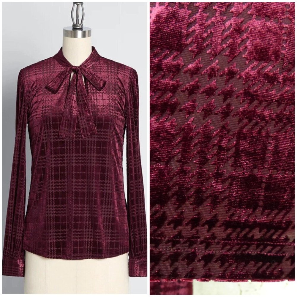 Modcloth Houndstooth Plaid Burnout Velvet Blouse Womens S Burgundy Neck Tie
